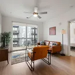 Modern Nulu 2Br Cozysuites 09
