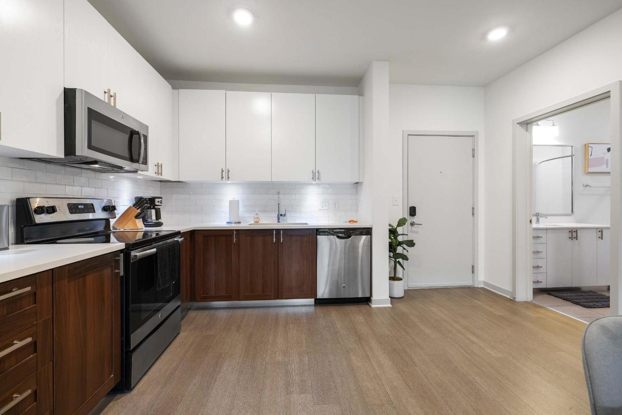 Apartment Modern Nulu 2br Cozysuites 09 *