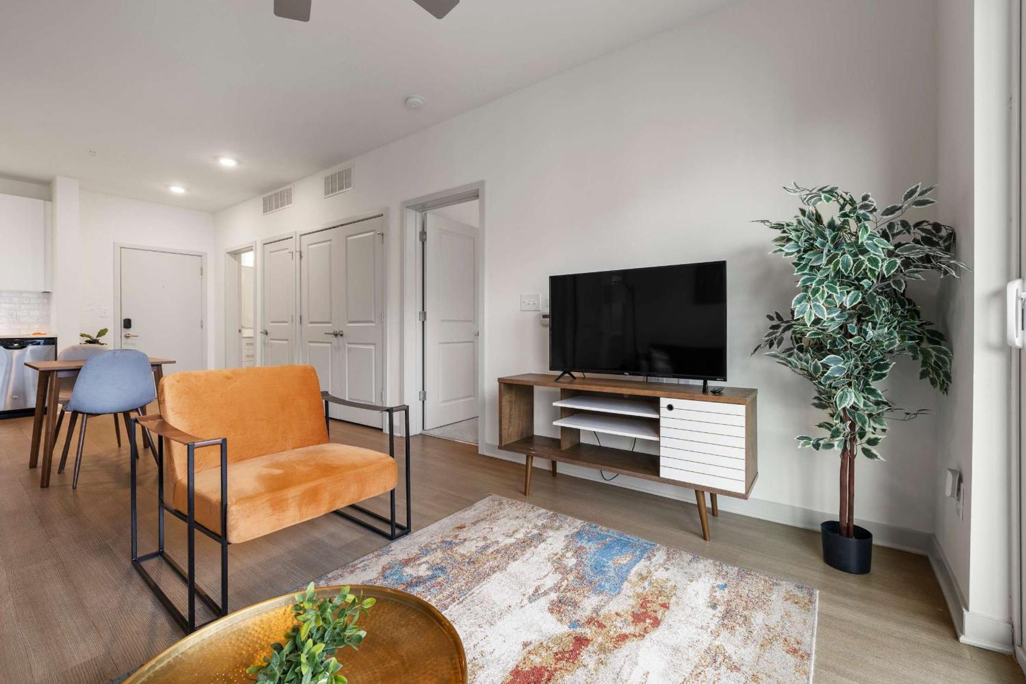 Modern Nulu 2br Cozysuites 09 * Louisville